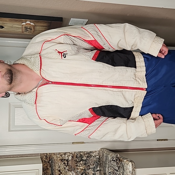 Vintage Air Jordan jacket - Picture 14 of 16